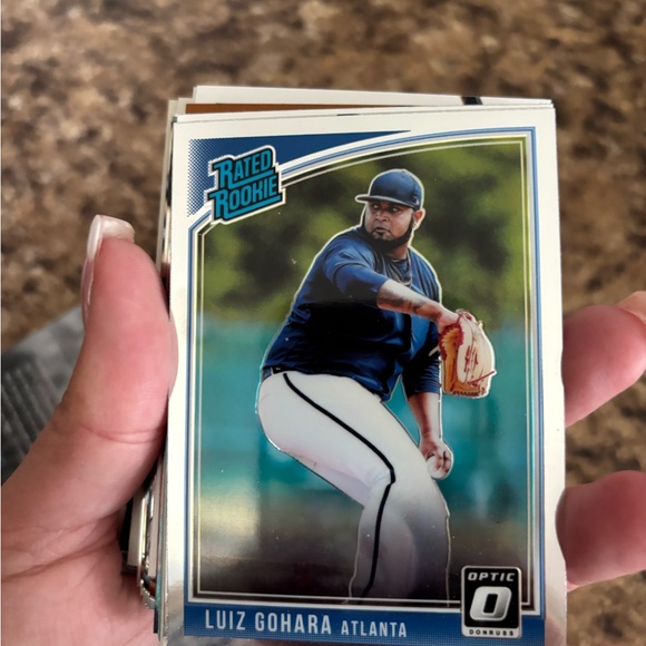 Assorted Baseball Trading Cards - Picture 14 of 16